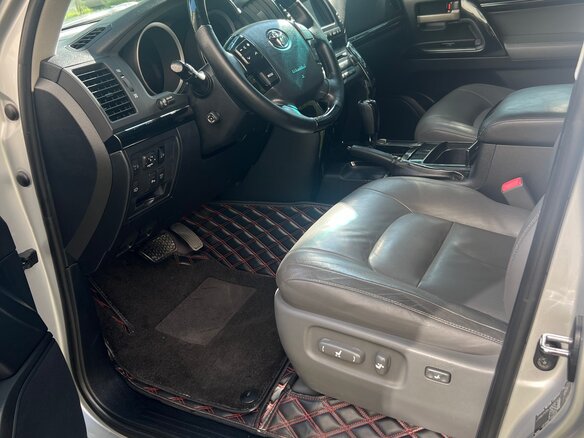 2008 Toyota Land Cruiser 200 Series, серебристый, 4000000 рублей - вид 17