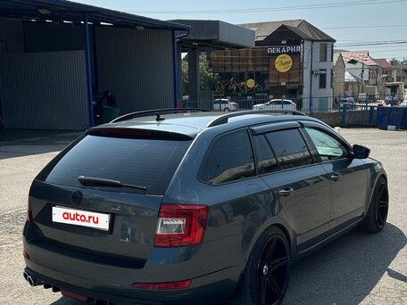 2017 Skoda Octavia III (A7), серый, 1690000 рублей, вид 4