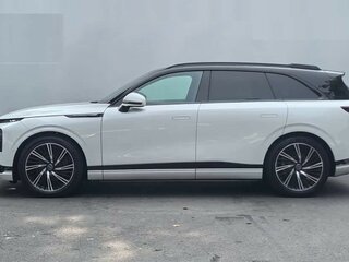 2026 Xpeng G9 725, белый, 6052222 рублей, вид 3