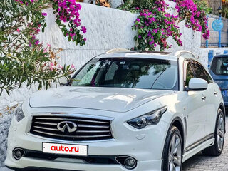 2013 Infiniti QX70, белый, 2175000 рублей, вид 2