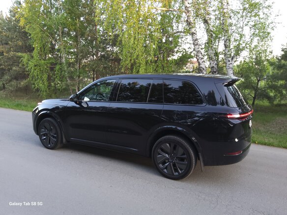 2023 Li Auto (Lixiang) L9 44.5 kWh I, чёрный - вид 19