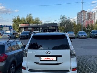 2016 Lexus GX 460 II Рестайлинг, белый, 4400000 рублей, вид 4