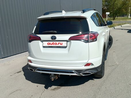 2018 Toyota RAV4 IV (XA40) Рестайлинг, белый, 2777777 рублей, вид 3