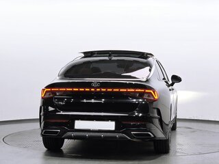2021 Kia K5 III, чёрный, 2047845 рублей, вид 3