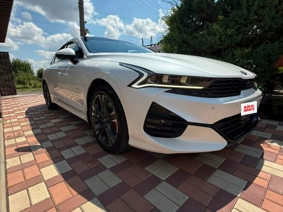 2020 Kia K5 III, белый, 2750000 рублей - вид 2