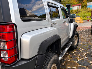 2009 Hummer H3, серебристый, 1850000 рублей, вид 4