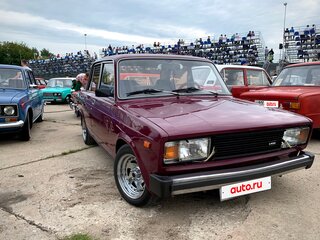1998 Lada (ВАЗ) 2105, пурпурный, 230000 рублей, вид 2