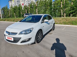 2012 Opel Astra J Рестайлинг, белый, 635000 рублей, вид 4