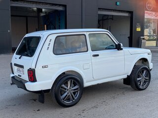 2007 Lada (ВАЗ) 2121 (4x4) I Рестайлинг, белый, 500000 рублей, вид 4