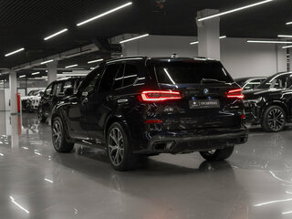 2022 BMW X5 30d IV (G05/G18), чёрный, 9350000 рублей, вид 4