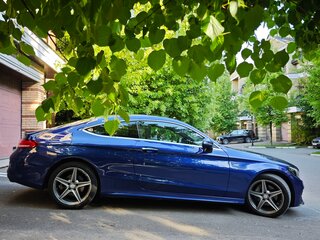 2016 Mercedes-Benz C-Класс 180 IV (W205), синий, 2690000 рублей, вид 3