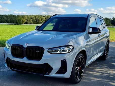 2024 BMW X3 20i xDrive III (G01) Рестайлинг, серебристый, 5300222 рублей, вид 1