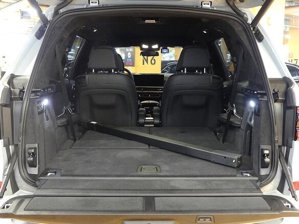 2024 BMW X7 40d I (G07) Рестайлинг, серый - вид 5
