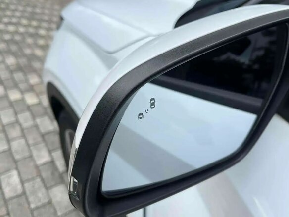 2022 Hyundai Venue I, белый, 1823000 рублей - вид 11