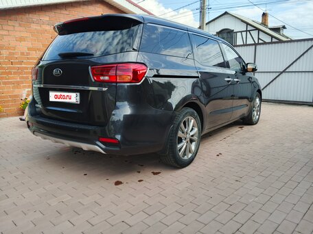 2020 Kia Carnival III, серый, 2859090 рублей, вид 4