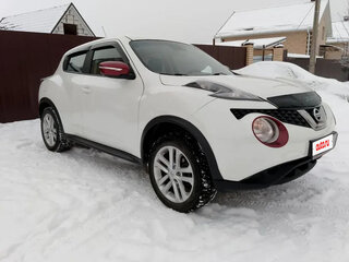 2015 Nissan Juke I Рестайлинг, белый, 1100000 рублей, вид 2