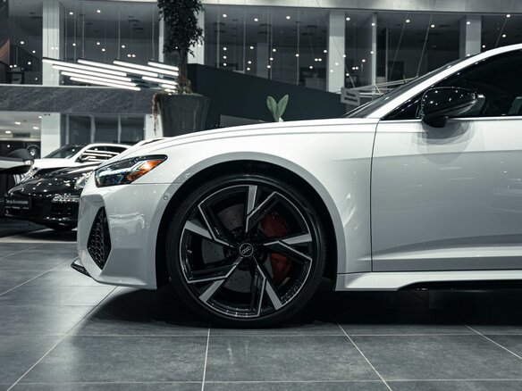 2022 Audi RS 6 IV (C8), белый, 13200000 рублей - вид 1