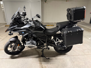 2022 BMW R 1250 GS, чёрный, 1799999 рублей, вид 2