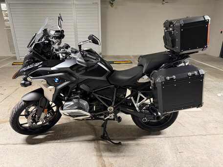 2022 BMW R 1250 GS, чёрный, 1799999 рублей, вид 2