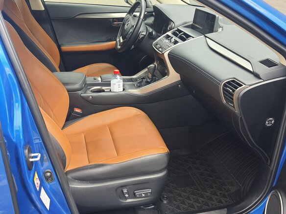 2019 Lexus NX 300 I Рестайлинг, синий, 3800000 рублей - вид 8