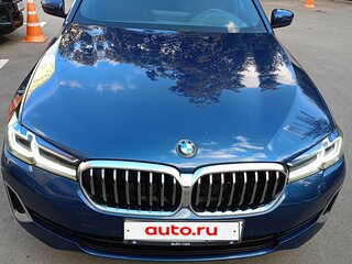 2020 BMW 5 серии 520d xDrive VII (G30/G31/G38) Рестайлинг, синий, 3950000 рублей, вид 2