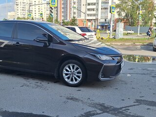 2019 Toyota Corolla XII (E210), коричневый, 1790000 рублей, вид 4