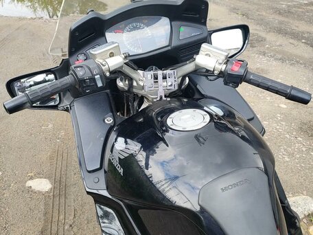 2006 Honda ST 1300, чёрный, 600000 рублей, вид 5