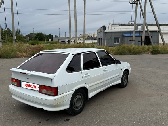 2004 Lada (ВАЗ) 2114, белый, 140000 рублей - вид 5