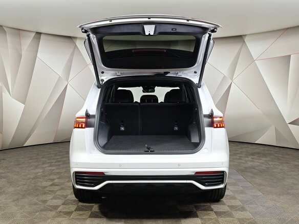 2024 Geely Monjaro I, белый, 2999000 рублей - вид 10