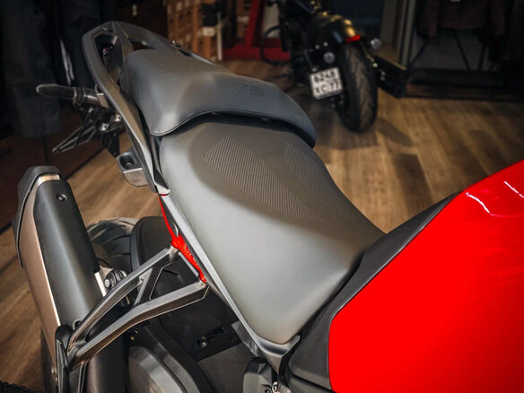 2026 Ducati Multistrada V2, красный, 2490000 рублей - вид 9
