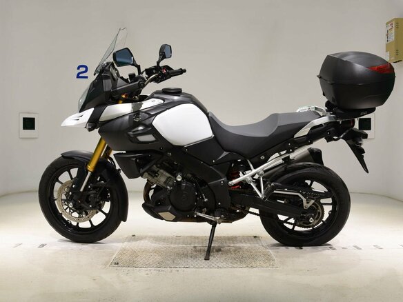 2016 Suzuki V-Strom 1000, белый, 772000 рублей - вид 1