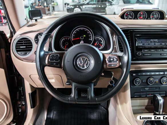 2014 Volkswagen Beetle II (A5), коричневый, 1450000 рублей - вид 12