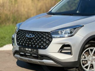 2024 Chery Tiggo 4 Pro I Рестайлинг, серебристый, 1700000 рублей, вид 2