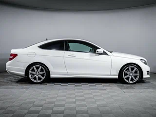 2013 Mercedes-Benz C-Класс 180 III (W204) Рестайлинг, белый, 1999000 рублей, вид 4