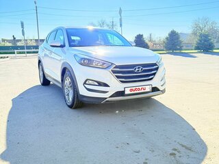 2017 Hyundai Tucson III, белый, 1800000 рублей, вид 5