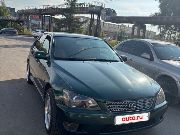 2002 Lexus IS 200 I, зелёный, 650000 рублей