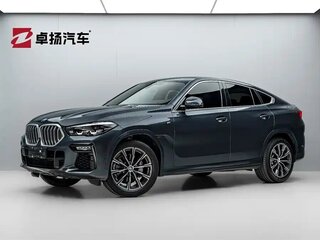 2021 BMW X6 30i III (G06), серебристый, 6169000 рублей, вид 1