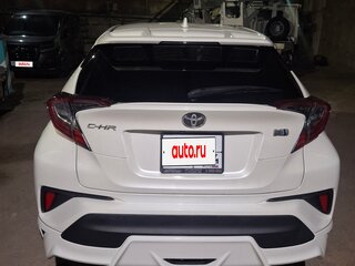 2018 Toyota C-HR I, белый, 2000000 рублей, вид 2