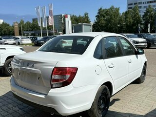2026 Lada (ВАЗ) Granta I Рестайлинг, белый, 1068000 рублей, вид 5