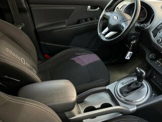 2014 Kia Sportage III Рестайлинг, белый, 1435000 рублей, вид 4