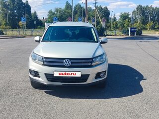 2013 Volkswagen Tiguan I Рестайлинг, серебристый, 1450000 рублей, вид 1