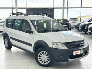 2020 Lada (ВАЗ) Largus Cross I, белый, 829000 рублей, вид 4