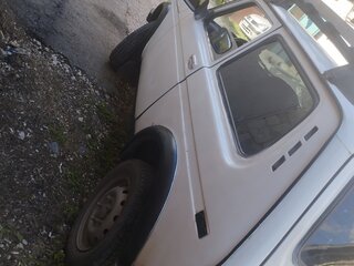2010 Lada (ВАЗ) 2121 (4x4) Фора I Рестайлинг, белый, 280000 рублей, вид 4