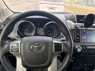 2015 Toyota Land Cruiser Prado 5-speed 150 Series Рестайлинг 1, белый, 3350000 рублей, вид 5