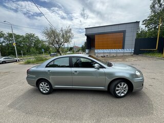 2007 Toyota Avensis II Рестайлинг, серебристый, 960000 рублей, вид 2