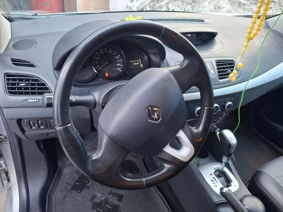 2012 Renault Fluence I, серый, 585000 рублей - вид 8