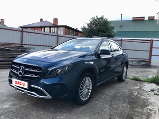 2019 Mercedes-Benz GLA 200 I (X156) Рестайлинг, синий, 1700000 рублей, вид 1
