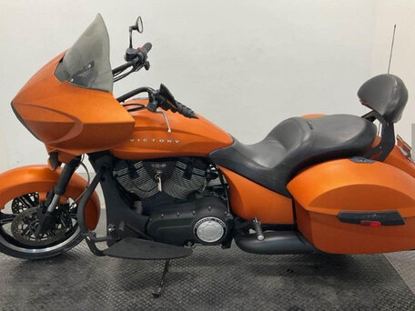 2012 Victory Cross Country, оранжевый, 540000 рублей, вид 3
