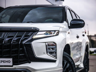 2022 Mitsubishi Montero Sport III Рестайлинг, белый, 4379777 рублей, вид 2