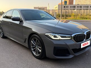 2021 BMW 5 серии 530i xDrive VII (G30/G31/G38) Рестайлинг, серый, 4350000 рублей, вид 1